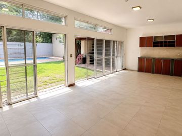 CASA 3 AMB VENTA GOLF SAN ANDRES -PILETA Y QUINCHO