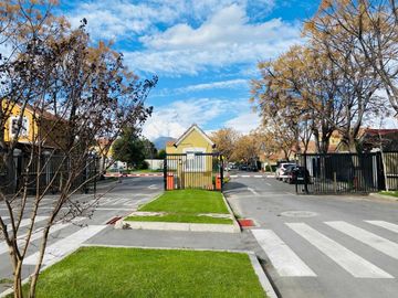 Casa en arriendo  en BUIN