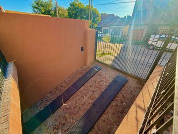 CASA VENTA PADUA ITUZAINGO PISCINA APTA CREDITO