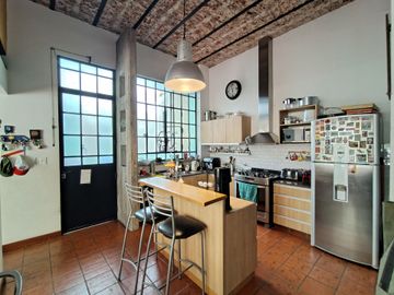 PH 4 Ambientes VENTA V. Urquiza Parrilla 2 Patios