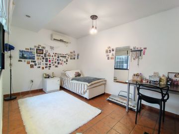 PH 4 Ambientes VENTA V. Urquiza Parrilla 2 Patios