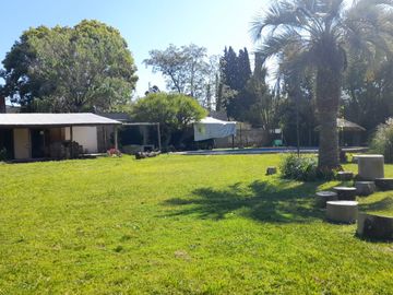 VENTA 3 CASAS EN 4 LOTES C/PISCINA LA LONJA PILAR