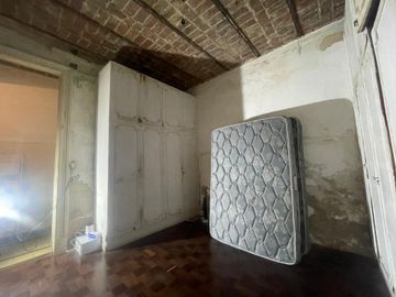 PH EN VENTA UN DORMITORIO A RECICLAR EN LOURDES
