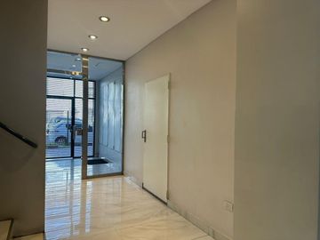 Departamento Alquiler 2 amb con Balcón.