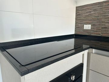 Departamento Alquiler 2 amb con Balcón.