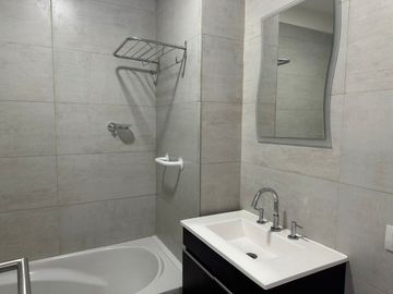 Departamento Alquiler 2 amb con Balcón.