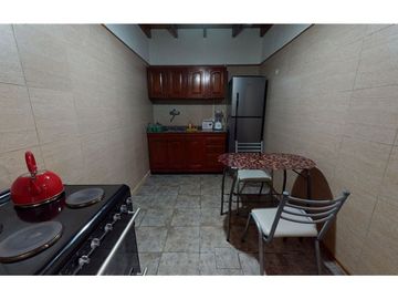 Venta PH al frente 3 hab patio y terraza Boedo