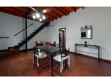 Venta PH al frente 3 hab patio y terraza Boedo