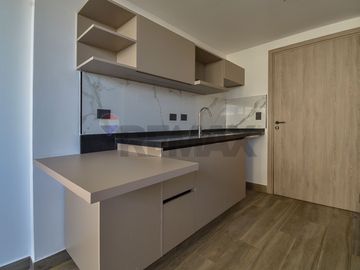 OPORT. MONOAMBIENTE A ESTRENAR CABALLITO