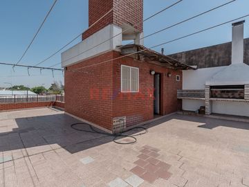 VENTA PH FLORES 5 AMBIENTES 2 TERRAZAS Y COCHERA