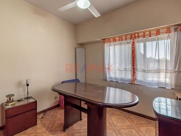 VENTA PH FLORES 5 AMBIENTES 2 TERRAZAS Y COCHERA