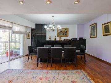 VENTA DEPTO. 5 AMBIENTES EN BELGRANO CON COCHERA.