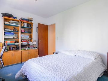 VENTA DEPTO. 5 AMBIENTES EN BELGRANO CON COCHERA.