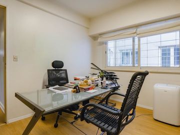 VENTA DEPTO. 5 AMBIENTES EN BELGRANO CON COCHERA.