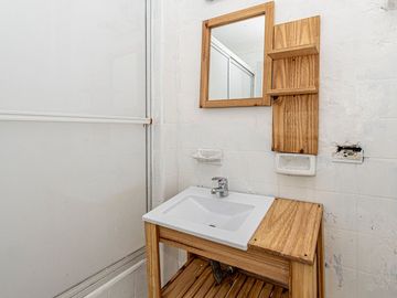 ALQUILER MONOAMBIENTE RETIRO CON BAJAS EXPENSAS