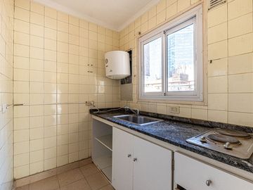 ALQUILER MONOAMBIENTE RETIRO CON BAJAS EXPENSAS