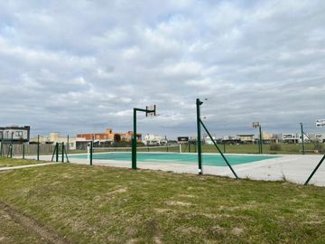 LOTE EN BARRIO LAGUNA AZUL 1