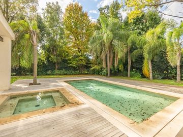 Venta casa 5 ambientes  Pilar Del Viso con pileta