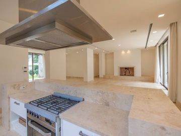 Venta casa 5 ambientes  Pilar Del Viso con pileta