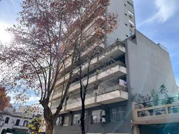 Alquiler dpto dos ambientes Colegiales. Amueblado