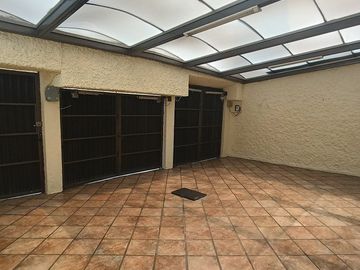 Casa en Venta en Tlalnepantla (Rincón de Valle)