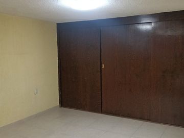 Casa en Venta en Tlalnepantla (Rincón de Valle)
