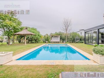 Alquiler - Casa de 5 ambientes - Santo Domingo - Canning