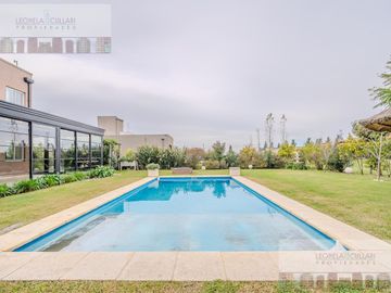 Alquiler - Casa de 5 ambientes - Santo Domingo - Canning