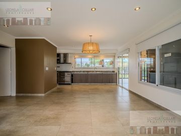 Alquiler - Casa de 5 ambientes - Santo Domingo - Canning