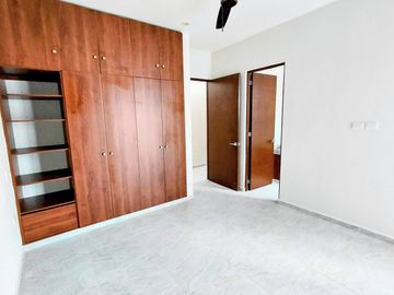 OPORTUNIDAD VENTA CASA PRIVADA GRAN VALLE CHOLUL CON PANELES SOLARES