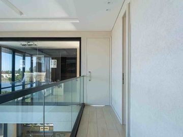 CASA 5 AMBIENTES EN VENTA EN LAGOS DE CANNING