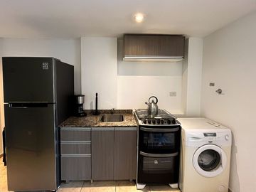 VENTA DEPTO MONOAMBIENTE AMOBLADO, VILLA LURO