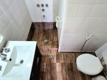 Vta Dpto 2 ambientes balcón en Villa Gral. Mitre
