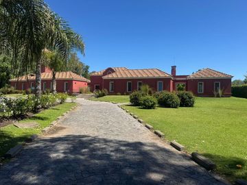 VENTA LOTE CENTRAL BARRIO CERRADO WESTON