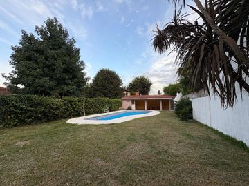 VENTA CASA 5 AMB DON TORCUATO APTO CREDITO PILETA