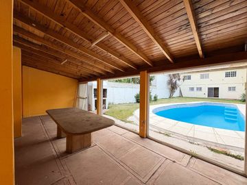 VENTA CASA 5 AMB DON TORCUATO APTO CREDITO PILETA