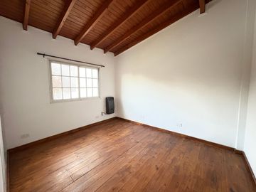 VENTA CASA 5 AMB DON TORCUATO APTO CREDITO PILETA