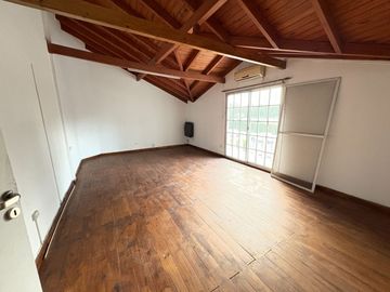 VENTA CASA 5 AMB DON TORCUATO APTO CREDITO PILETA