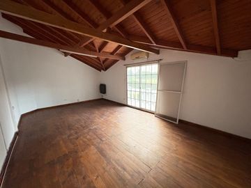 VENTA CASA 5 AMB DON TORCUATO APTO CREDITO PILETA