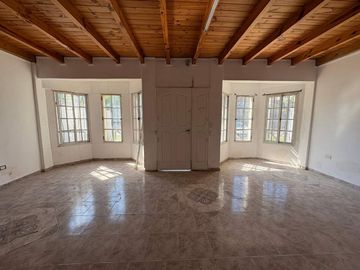 VENTA CASA 5 AMB DON TORCUATO APTO CREDITO PILETA