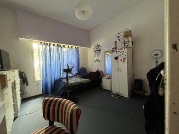 EXCELENTE CASA EN ADROGUE, 5 AMBIENTES