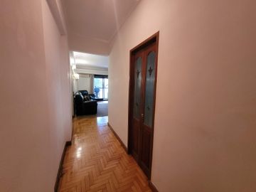 VENTA DEPTO 3 AMB CON DEPENDENCIA EN SAN CRISTOBAL