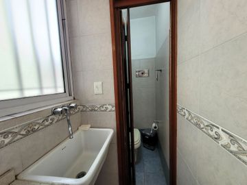 VENTA DEPTO 3 AMB CON DEPENDENCIA EN SAN CRISTOBAL