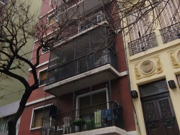 VENTA DEPTO 3 AMB CON DEPENDENCIA EN SAN CRISTOBAL