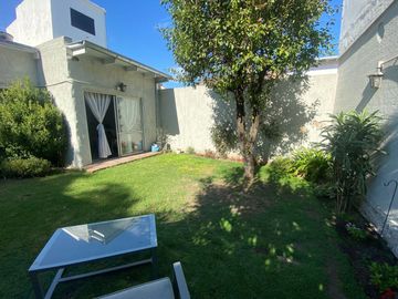 PH VENTA 4 AMBIENTES LOMAS DEL MIRADOR