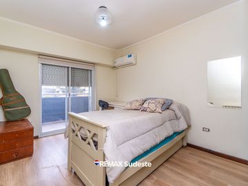 VENTA/PERMUTA CASA 5 DORMITORIOS - B. SAN MARTIN