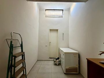 CASA  APTA CREDITO EN SAAVEDRA 1021