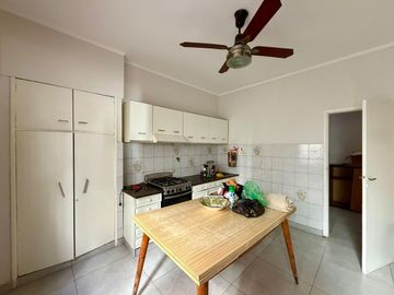 CASA  APTA CREDITO EN SAAVEDRA 1021