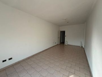 ALQUILER DEPARTAMENTO 2 AMBIENTES COCHERA CUBIERTA
