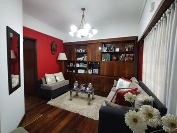 VENTA Casa Multifamiliar 5 Amb, José León Suárez